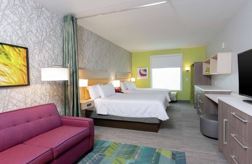 West Newton Hotel | Home2 Suites by Hilton Indianapolis Airport