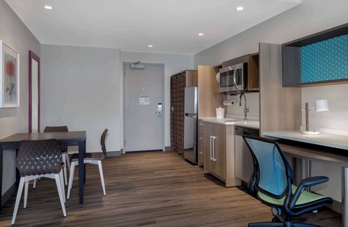Bristol Hotel | Home2 Suites by Hilton Bristol