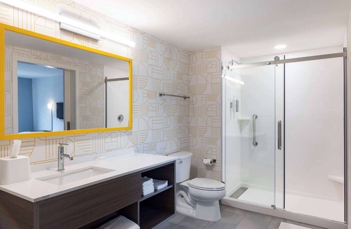 The Centre Hotel | Home2 Suites by Hilton East Haven New Haven