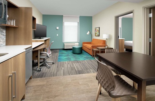 Edison Hotel | Home2 Suites by Hilton Edison