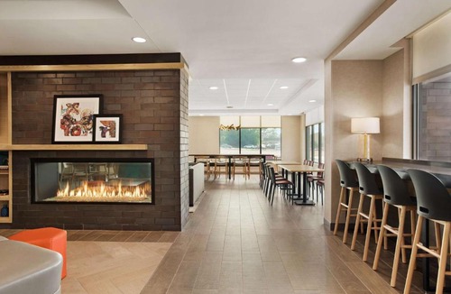 Madison Hotel | Home2 Suites By Hilton Madison Central Alliant Energy Center