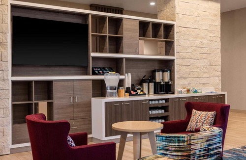 Marina Hotel | Home2 Suites By Hilton Marina