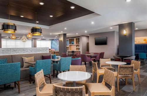 Encanto Hotel | Home2 Suites By Hilton Phoenix Midtown