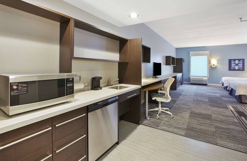 Monaca Hotel | Home2 Suites by Hilton Pittsburgh Area Beaver Valley