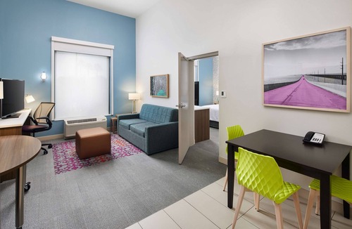 North River Shores Hotel | Home2 Suites by Hilton Stuart