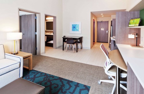 Crestline Heights Hotel | Home2 Suites by Hilton Birmingham Colonnade