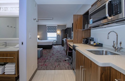 Jasper Place Hotel | Home2 Suites by Hilton West Edmonton, Alberta, Canada