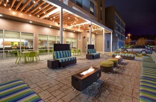 Eau Claire Hotel | Home2 Suites Eau Claire South, Wi