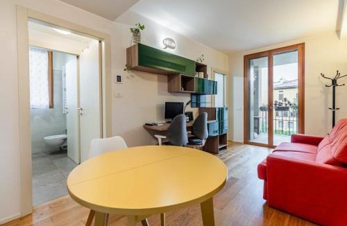 Navigli Apartment | Homeby, City Oasis