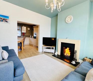 Seahouses House | HomeDecor Cottages - The Sands Cottage
