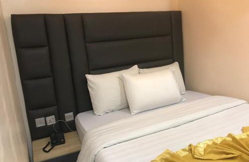 Lekki Phase 1 Hotel | Homegate Resort