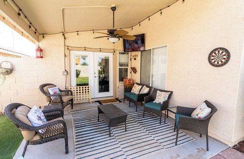 Larissa House | Homelike style meets elegant simplicity—peaceful, warm, and instantly welcoming.