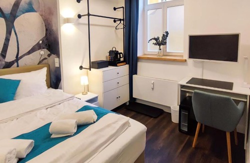 Obergiesing Apartment | HOMELY STAY Studio 1 - Small and cozy Self-Check-In Room in Munich