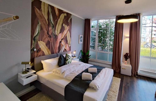 Sendlinger Feld Apartment | HOMELY STAY Studio 7 - Elegant Self-Check-In Studio for Urban Travelers