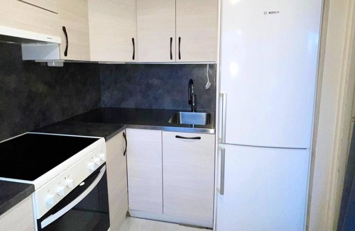 Itainen District Apartment | Homerez - Beautiful studio for 3 ppl. with balcony at Helsinki