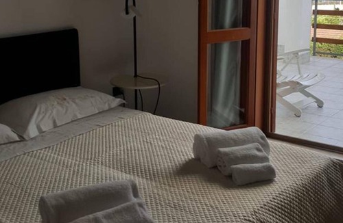 Fontane Bianche House | Homerez - Big house 400 m away from the beach for 12 ppl. at Fontane Bianche