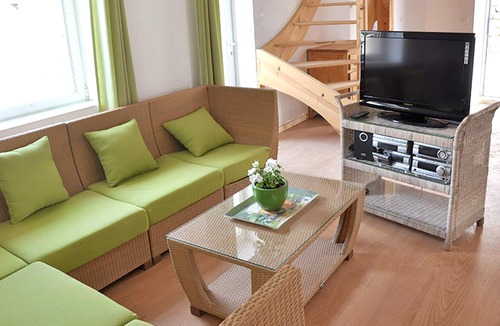 Genestelle House | Homerez - Big house 12 km away from the beach for 12 ppl. with swimming-pool