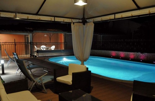 Gargas House | Homerez - Charming House in Gargas with Private Pool