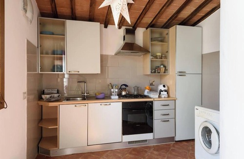 Siena Villa | Homerez - Charming Villa in Le Scotte with Private Pool