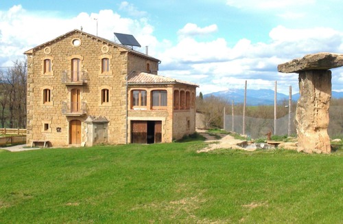 Llobera Villa | Homerez - Charming Villa in Llobera with Private Pool