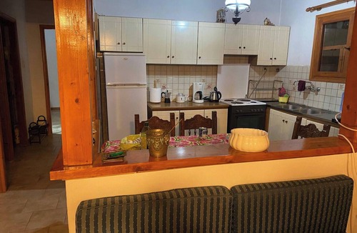 Ermionida House | Homerez - Comfortable house with sea and mountain view in Ermioni
