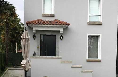 Poo House | Homerez - Exceptional house With sea view