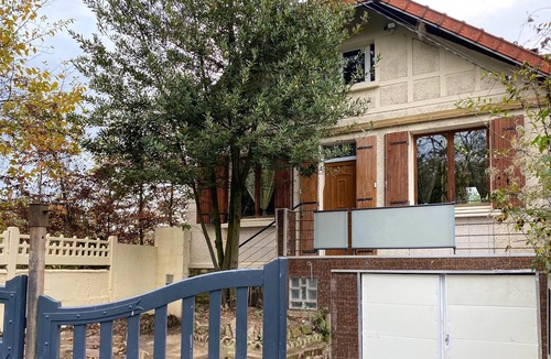 Saint-Brice-sous-Foret House | Homerez - Exceptional house with garden and Wifi
