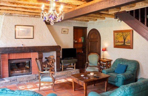 Augirein House | Homerez - House in Augirein.