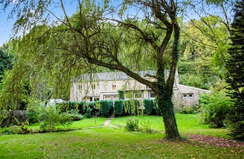 Comblain-au-Pont House | Homerez - Large house Comblain-au-Pont