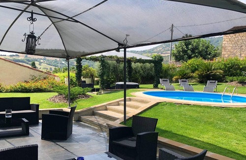 Gesturi Other | Homerez - Large manor With swimming pool