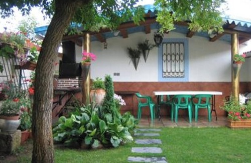 Ivanrey House | Homerez - Mountain View House in Ivanrey