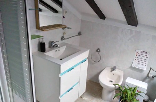 Barakaldo Apartment | Homerez - Nice appartement for 4 ppl. at Barakaldo