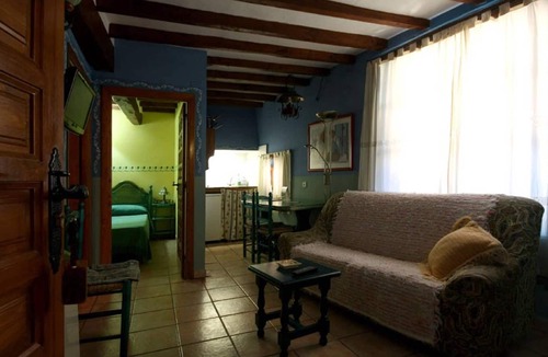 Robledillo de Gata Apartment | Homerez - Nice apartement for 4 ppl. at Robledillo de Gata
