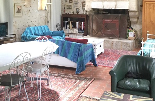 Colonard-Corubert House | Homerez - Nice property for 6 ppl. with terrace at Colonard-Corubert