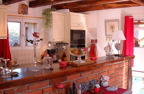 Saint-Esteben House | Homerez - Nice house for 3 ppl. with garden and terrace at Saint-Esteben