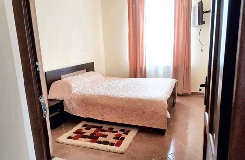 Sacele House | Homerez - Nice house for 8 ppl. with terrace at Săcele