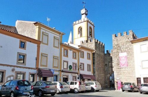 Nossa Senhora da Graca Apartment | Homerez - Nice studio for 2 ppl. at Nisa