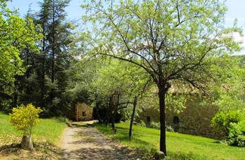 Gignac Villa | Homerez - Nice villa for 5 ppl. with shared pool at Gignac