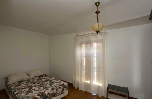 Aspres-sur-Buech House | Homerez - Spacious house for 6 ppl. with balcony at Aspres-sur-Buëch