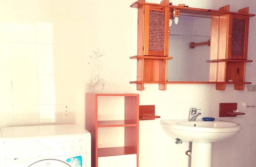 Solarussa Apartment | Homerez - Spacious appartement 15 km away from the beach for 6 ppl. at Solarussa