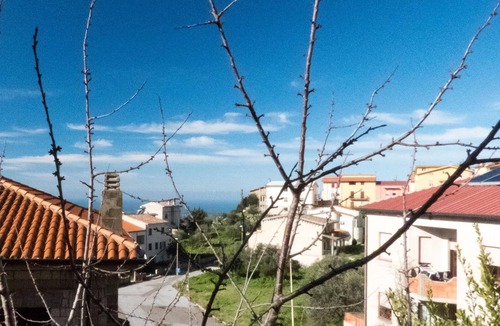 Cuglieri Apartment | Homerez - Spacious appartement 13 km away from the beach for 6 ppl. at Cuglieri