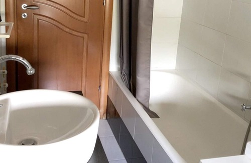 Cosenza Apartment | Homerez - Spacious appartement for 6 ppl. with balcony at Cosenza