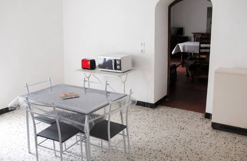 Besseges Apartment | Homerez - Spacious apt in Bessèges