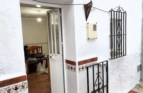 Benalauria House | Homerez - Spacious House in Benalauría with Fireplace