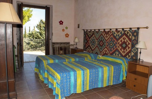 Sciacca House | Homerez - Spacious house in Sciacca, sea view