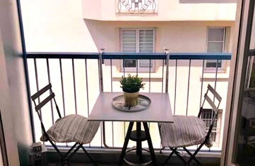 Cannes Apartment | Homerez - Studio centre Cannes