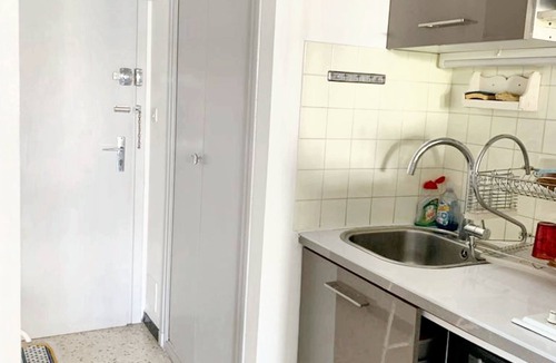 La Grande-Motte Apartment | Homerez - Studio in La Grande-Motte