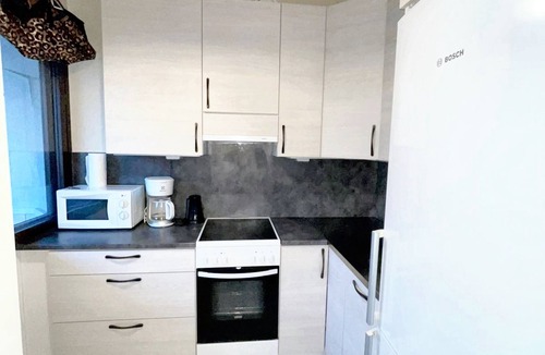 Itainen District Apartment | Homerez - Studio in Central Helsinki