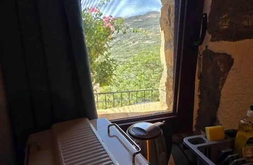Kounelion Apartment | Homerez - Studio in Nikithianos, Crete