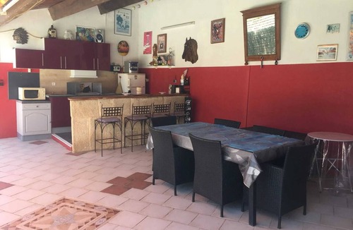 Sernhac Apartment | Homerez - Studio in Sernhac